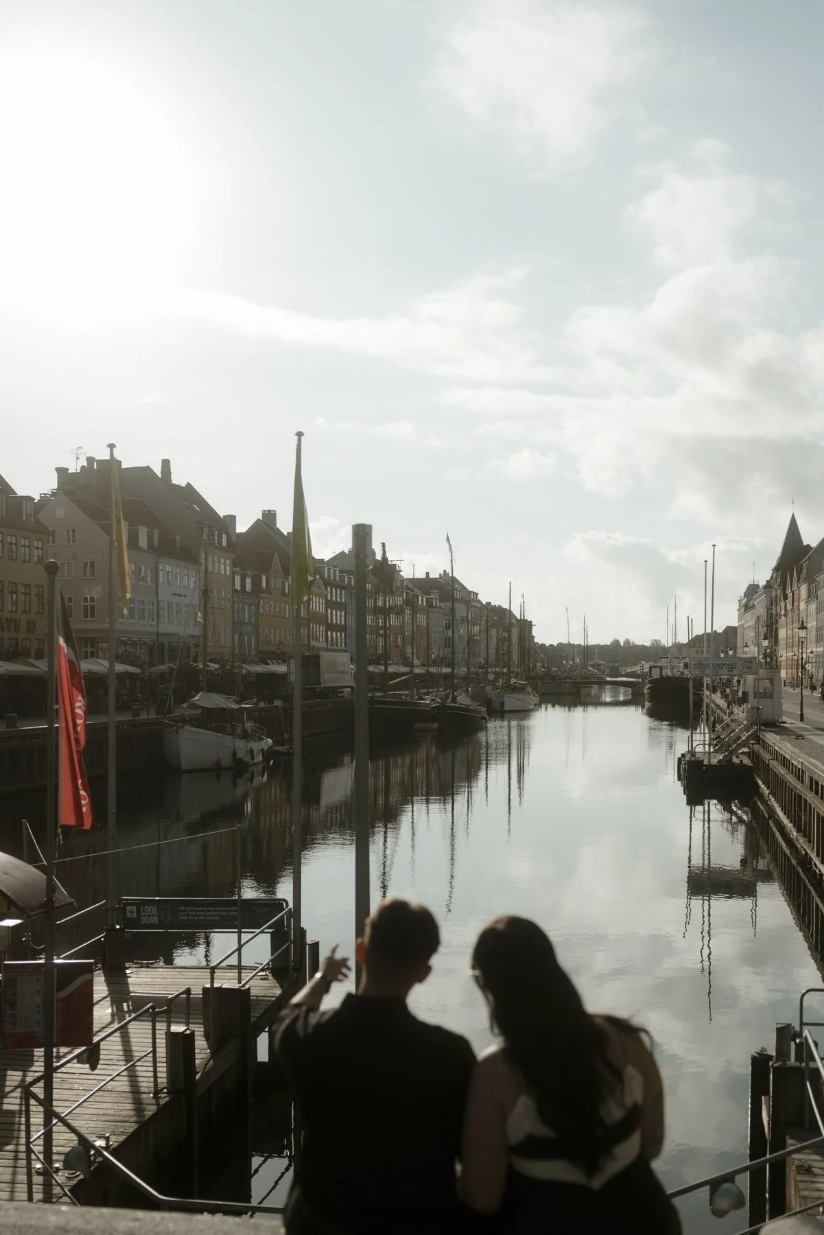 couple in nyhavn