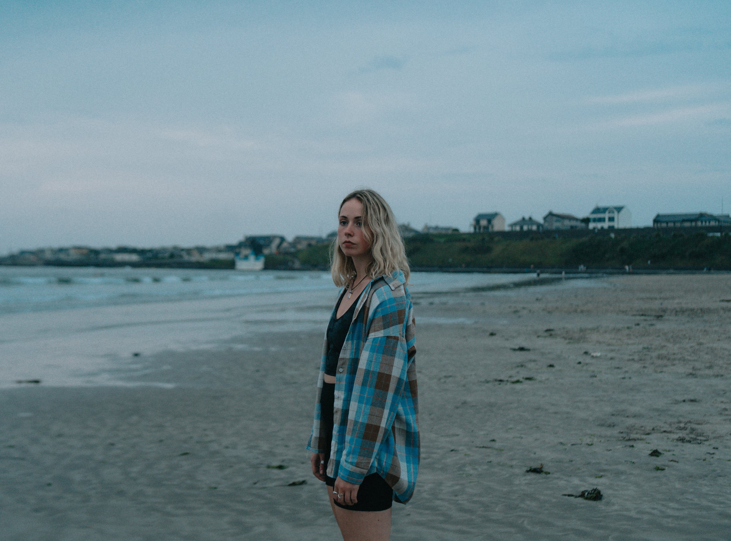 ROISIN- THE DISSCONNECT - ON LOCATION-19.jpg