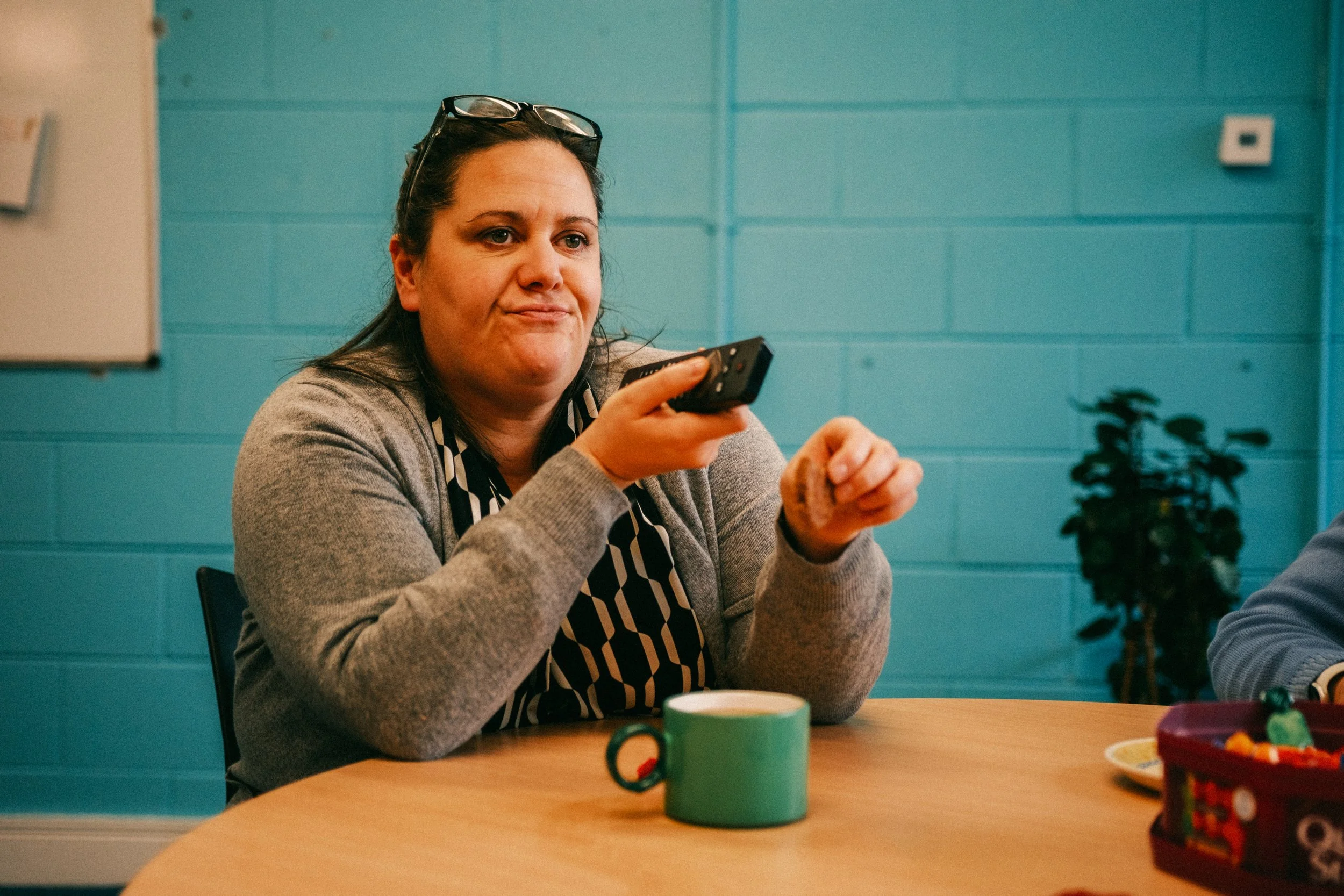 Behind the Scenes of Trasna na Líne