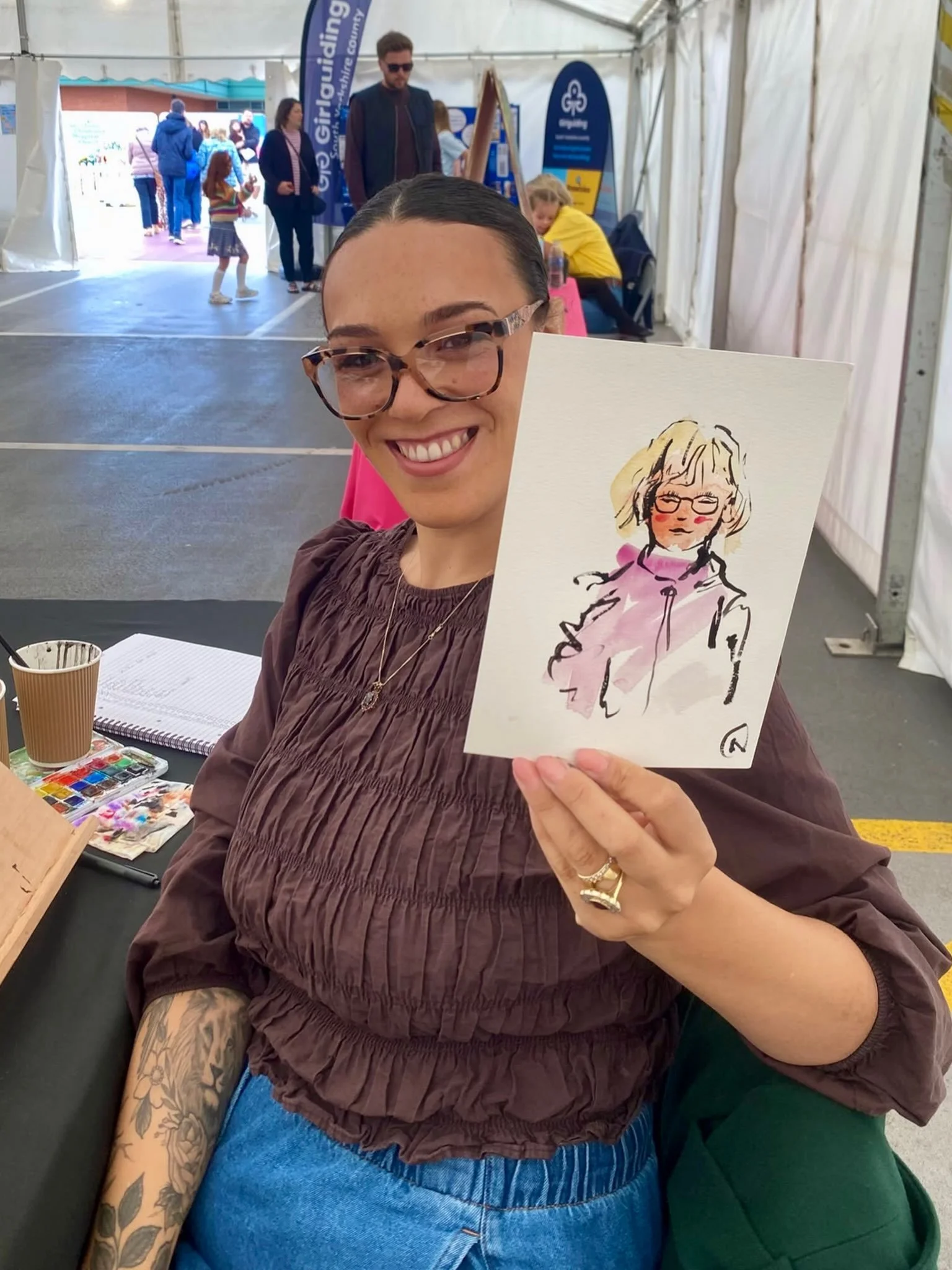 A roaring success&hellip; pardon the pun! 🦁🎨

What a brilliant weekend at the @prideofyorkshiretrail farewell event at @lovemeadowhall where I was live painting portraits throughout the weekend. 

It was so lovely seeing people stop, watch the pain