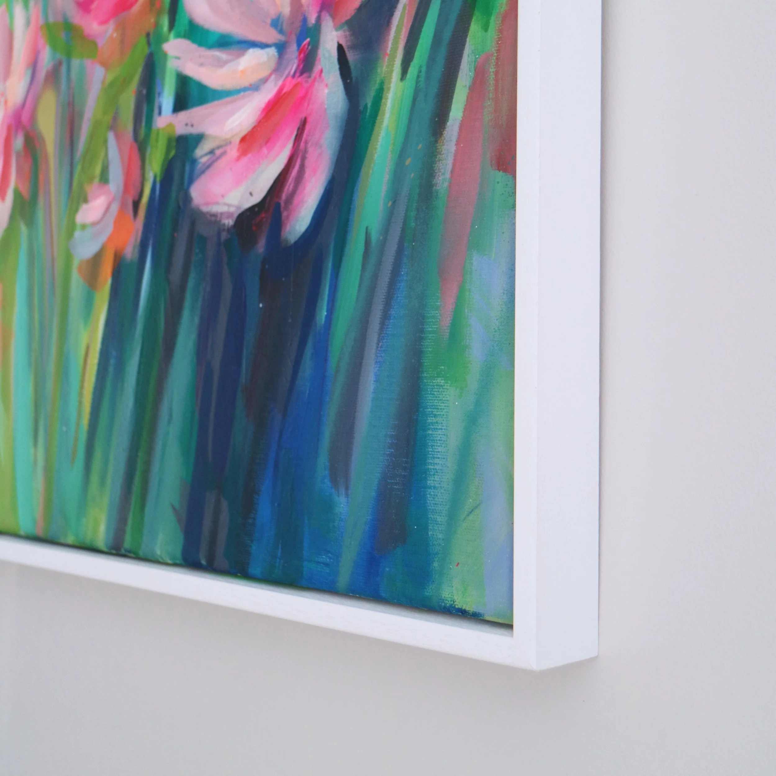 AMY_WORMALD_Pink_Burstcorner.JPG