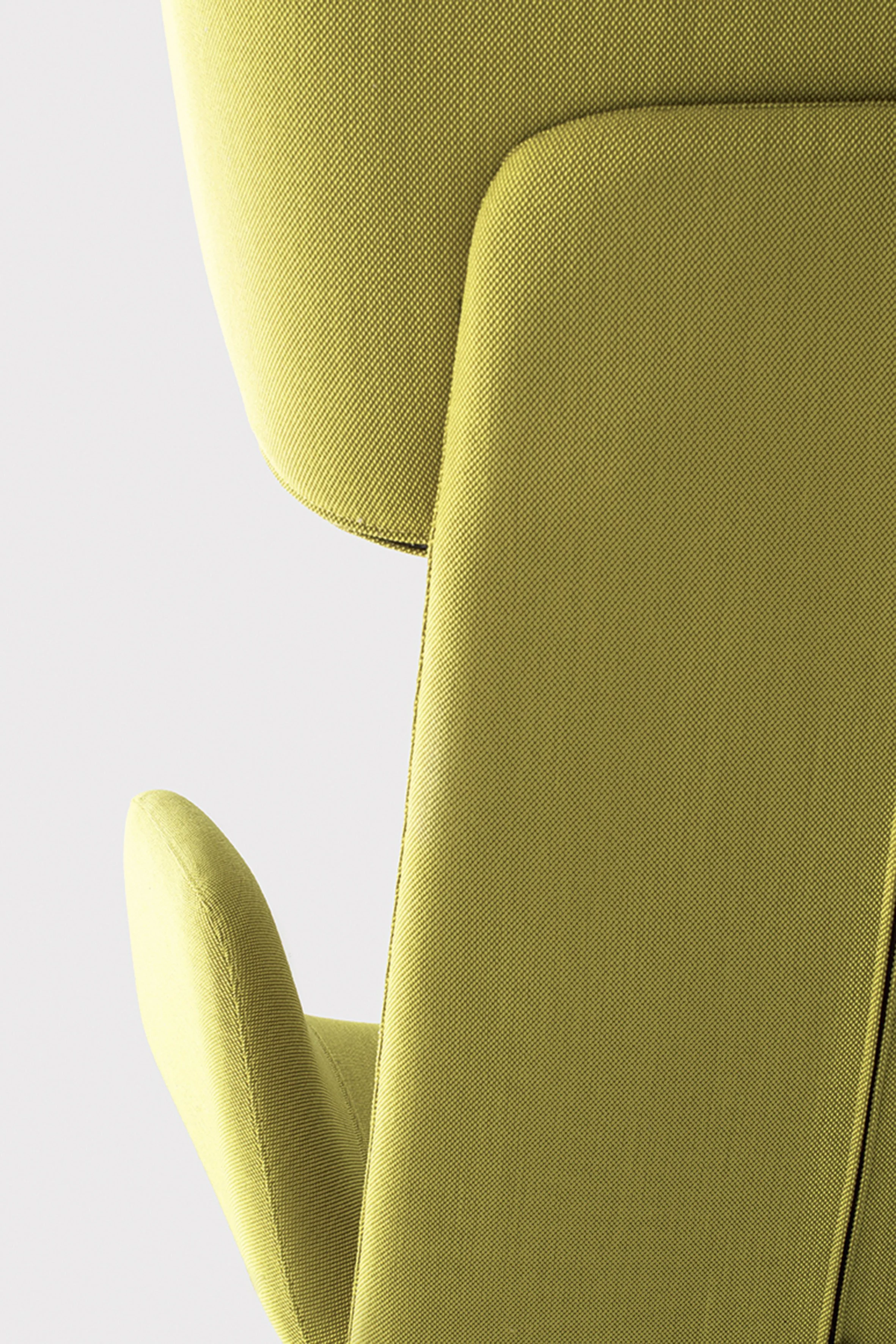 Soave Lounge Chair With Arms — Jarrett Furniture