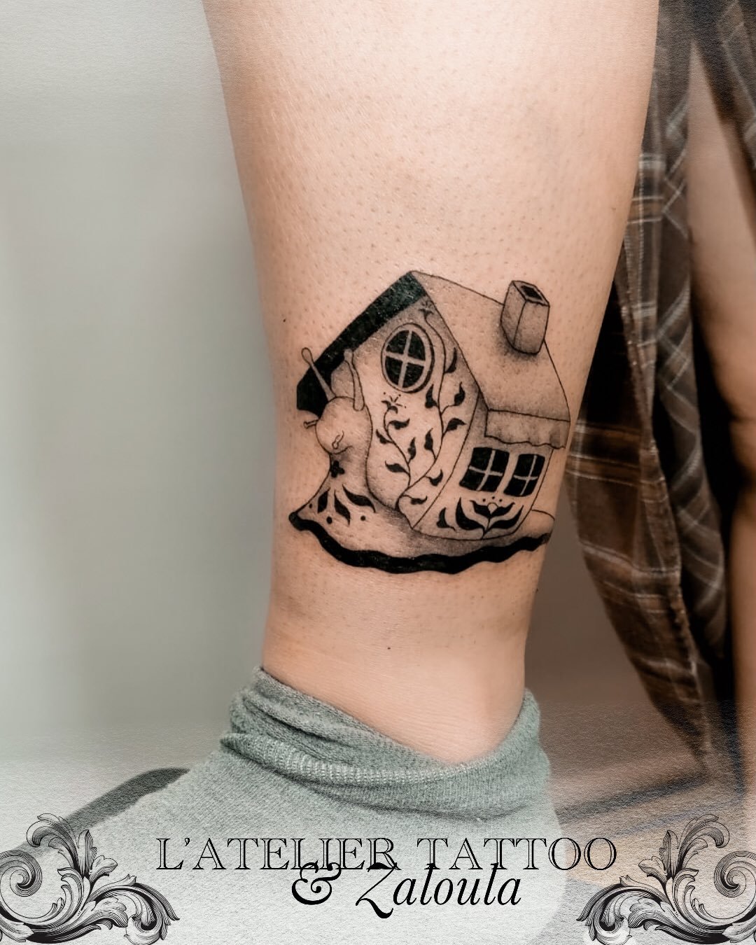 Il est pas adorable ce flash escargot avec sa maison sur le dos ? 
Si toi aussi tu veux un tatouage avec des animaux trop mignons alors contacte @zaloula_ ✨🐌
.
@zaloula_ 
@caenjaimemapeau 
@probodysupply 
.
#ornementaltattoo #lyontattoo #tatouage