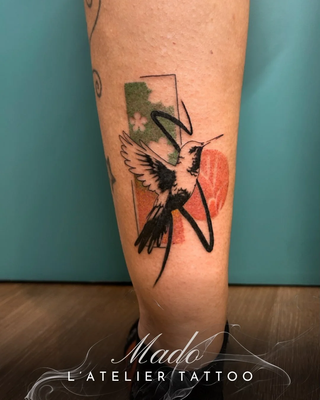 ❖ Oiseaux li&eacute;s ❖ 

Matching m&egrave;re / fille, r&eacute;alis&eacute; par @madonyourskin 

Deux pi&egrave;ces pens&eacute;es comme un dialogue, o&ugrave; les formes se r&eacute;pondent sans se r&eacute;p&eacute;ter. L&rsquo;oiseau devient sym