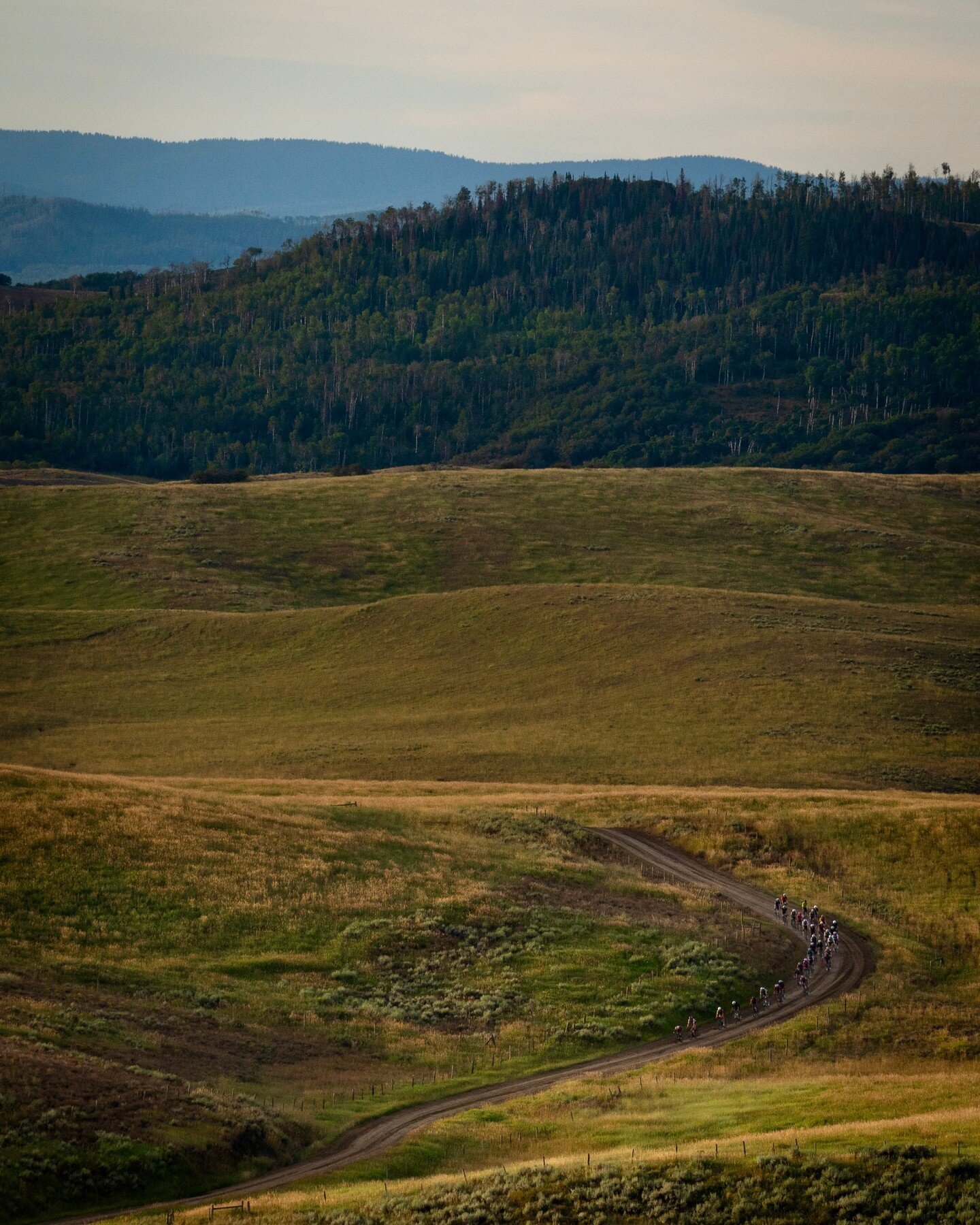 This is why we ride 🙌 #viewslikethese. Is anyone else using one of our race pics as their phone background?

#sbtgrvl #grvlrace #steamboatgravel #gravelrace #steamboatsprings