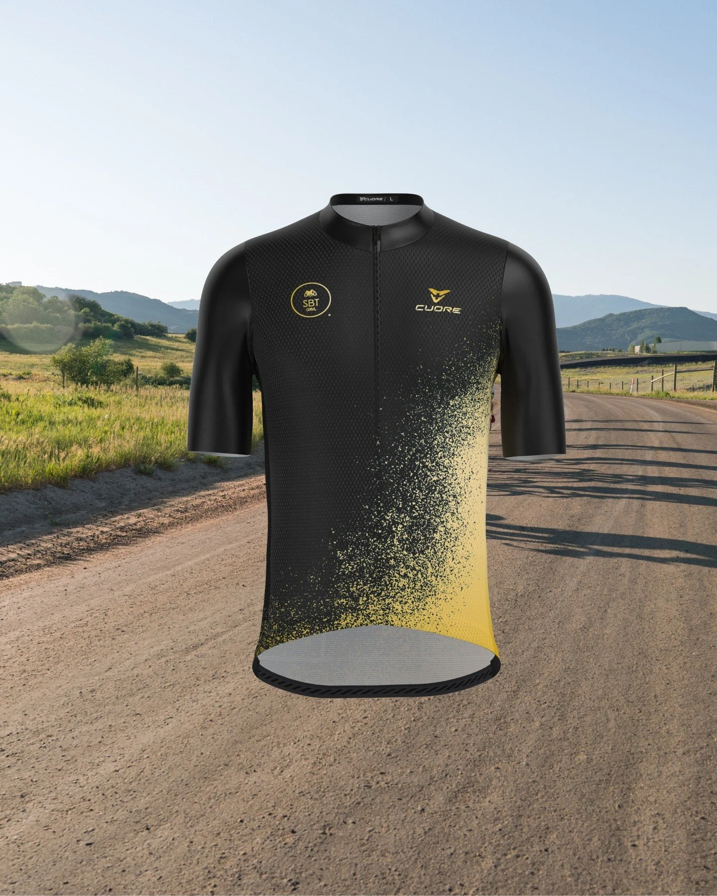 New @sbtgrvl kits!? Yes please 🙌 
We are so excited to welcome Cuore to the GRVL® Family as our official kit sponsor! 🌟
@cuoreofswiss delivers uncompromising quality, design and service with over 30 years of experience creating the best custom