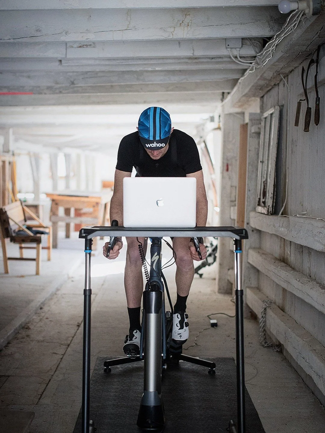Welcome to the pain cave 💪 
Want to try @ian_boswell's favorite workout on Wahoo SYSTM? Then queue up 'I. Boswell 3: Strength Endurance'. With big gear strength efforts on long climbs, this workout packs a punch in just 64 minutes! 
"It&rsquo;s