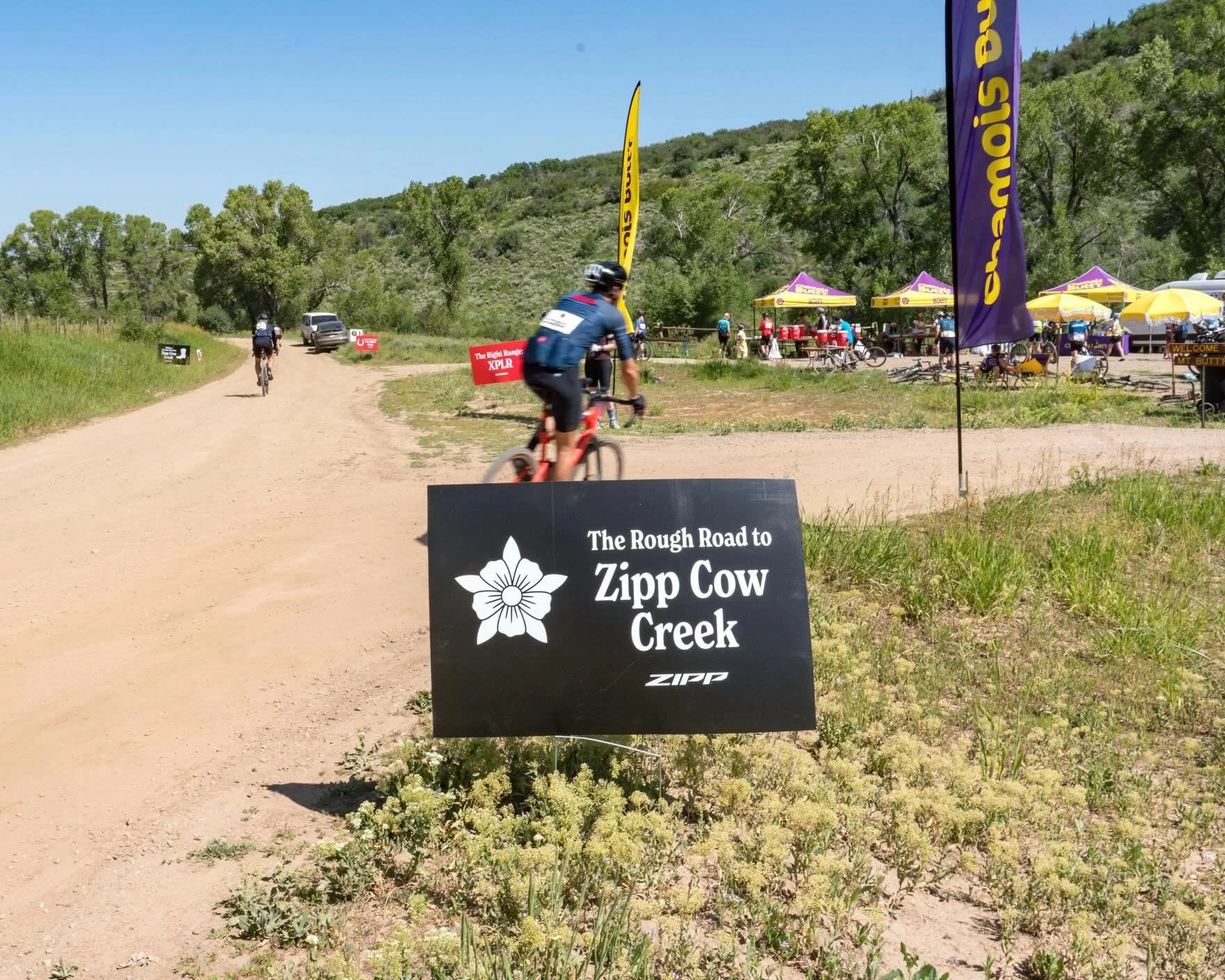 Zipp Cow Creek doesn&rsquo;t just take, it gives back 🐮. Our good friends at @zippspeed are back on course to award the 303rd rider through the Zipp Cow Creek segment a fresh set of Zipp 303 XPLR SW carbon wheels. Simply upload your ride to Strava a
