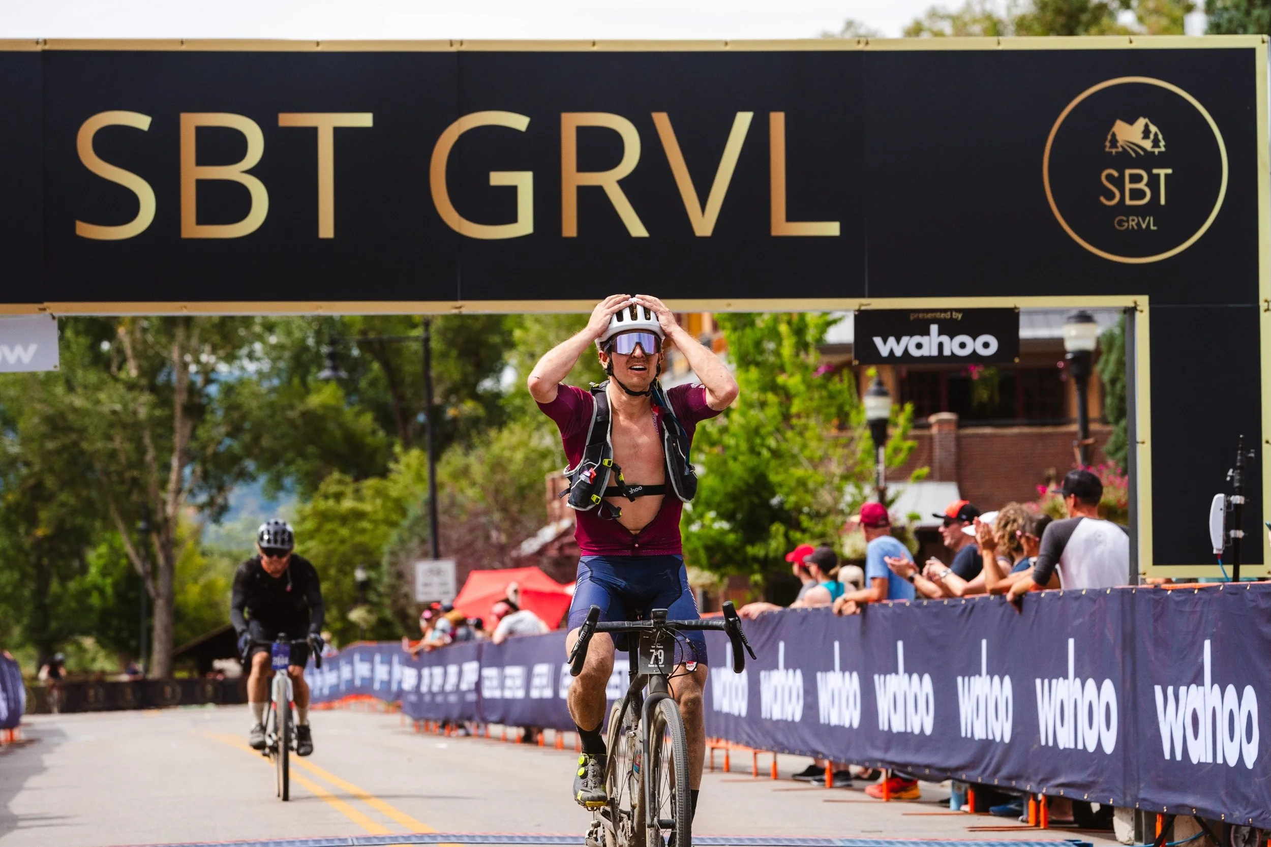 Three weeks from today and we&rsquo;ll all be headed back home, living vicariously through finish line photos. The post-race hangover is real&hellip; but until then, the focus is on checking the boxes that ensure we all make it to the finish line. ✅ 