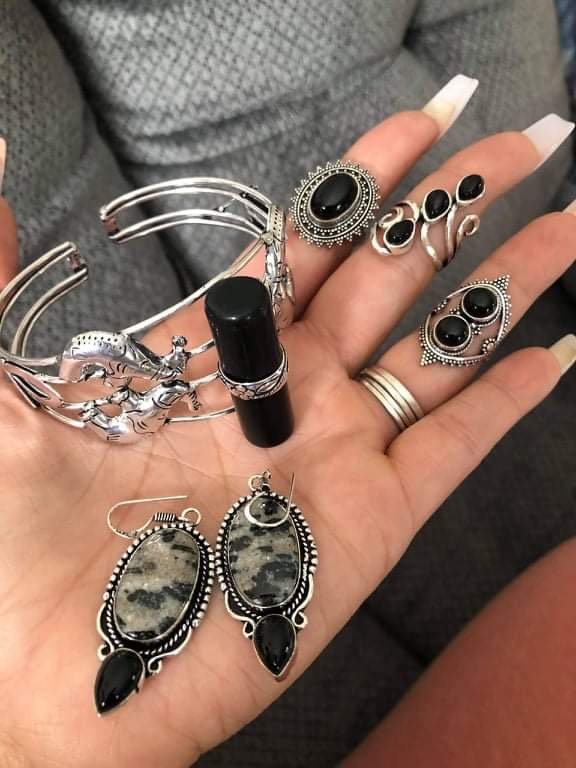 Healing Lily Metaphysical Boutique