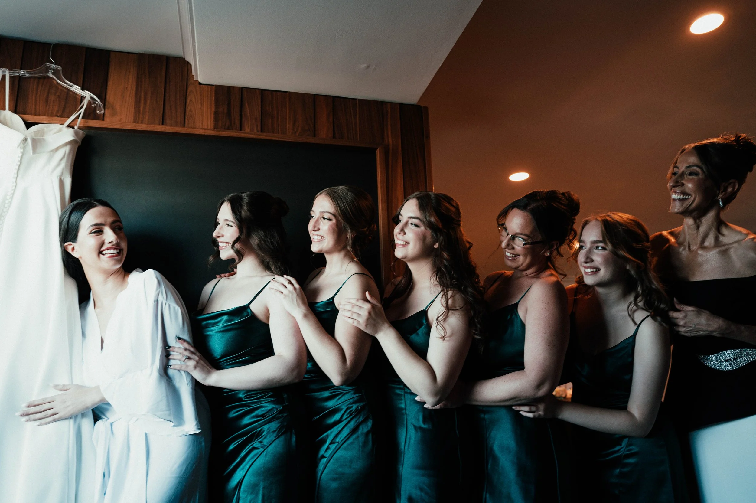 HannahChrisWeddingPreview-22.jpg