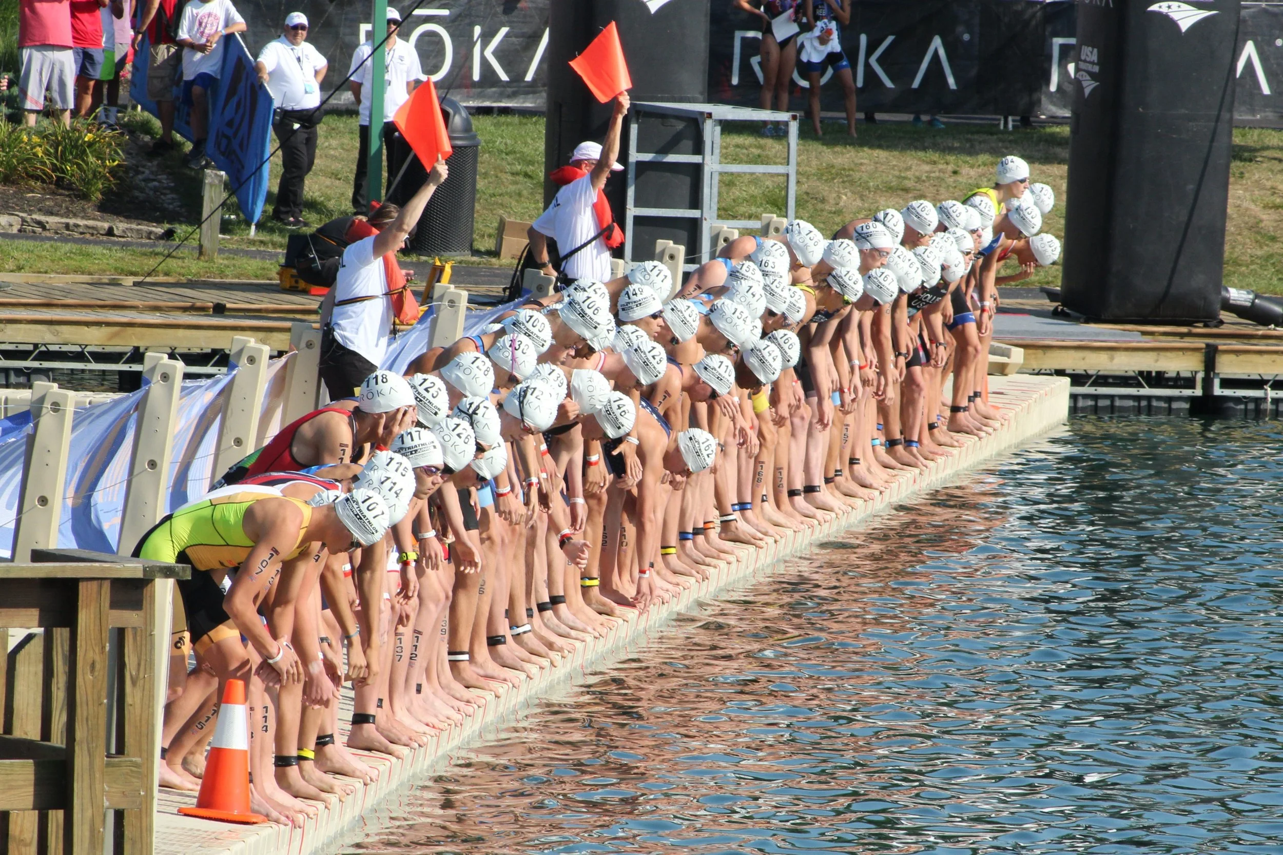 Youth USAT Swimmers about to start
