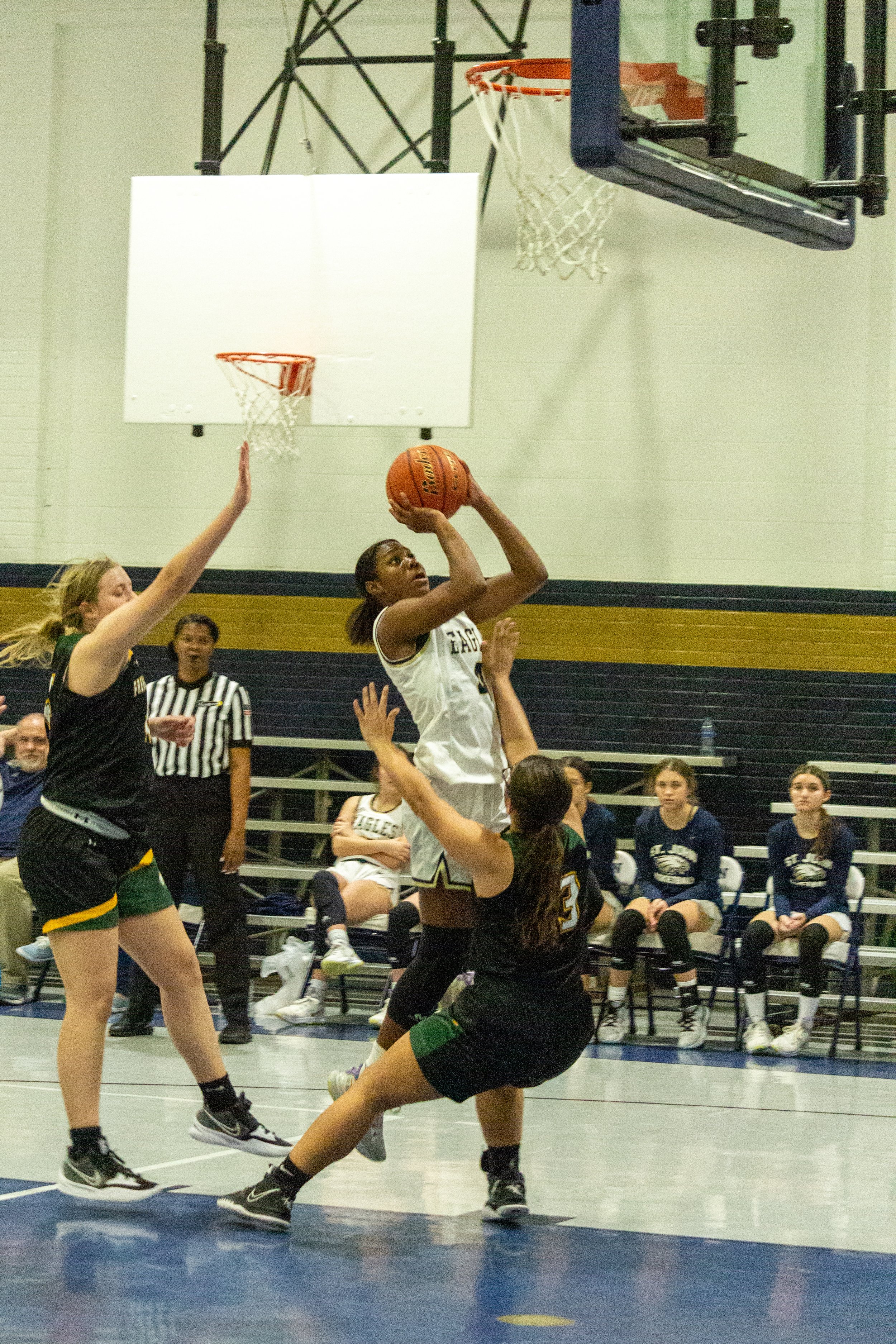 SJ_BASKETBALL-12.jpg