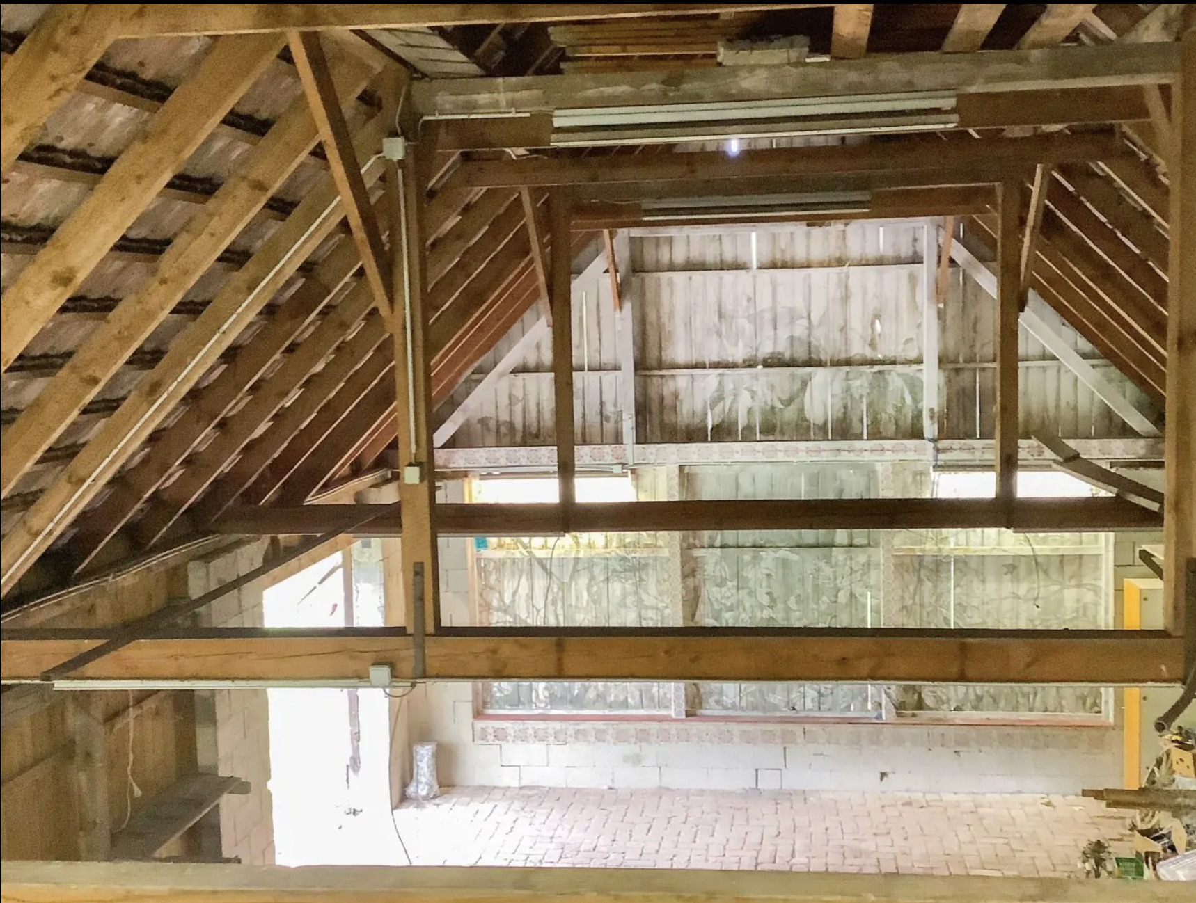 Bildschirm­foto 2023-07-25 um 22.13.37.png