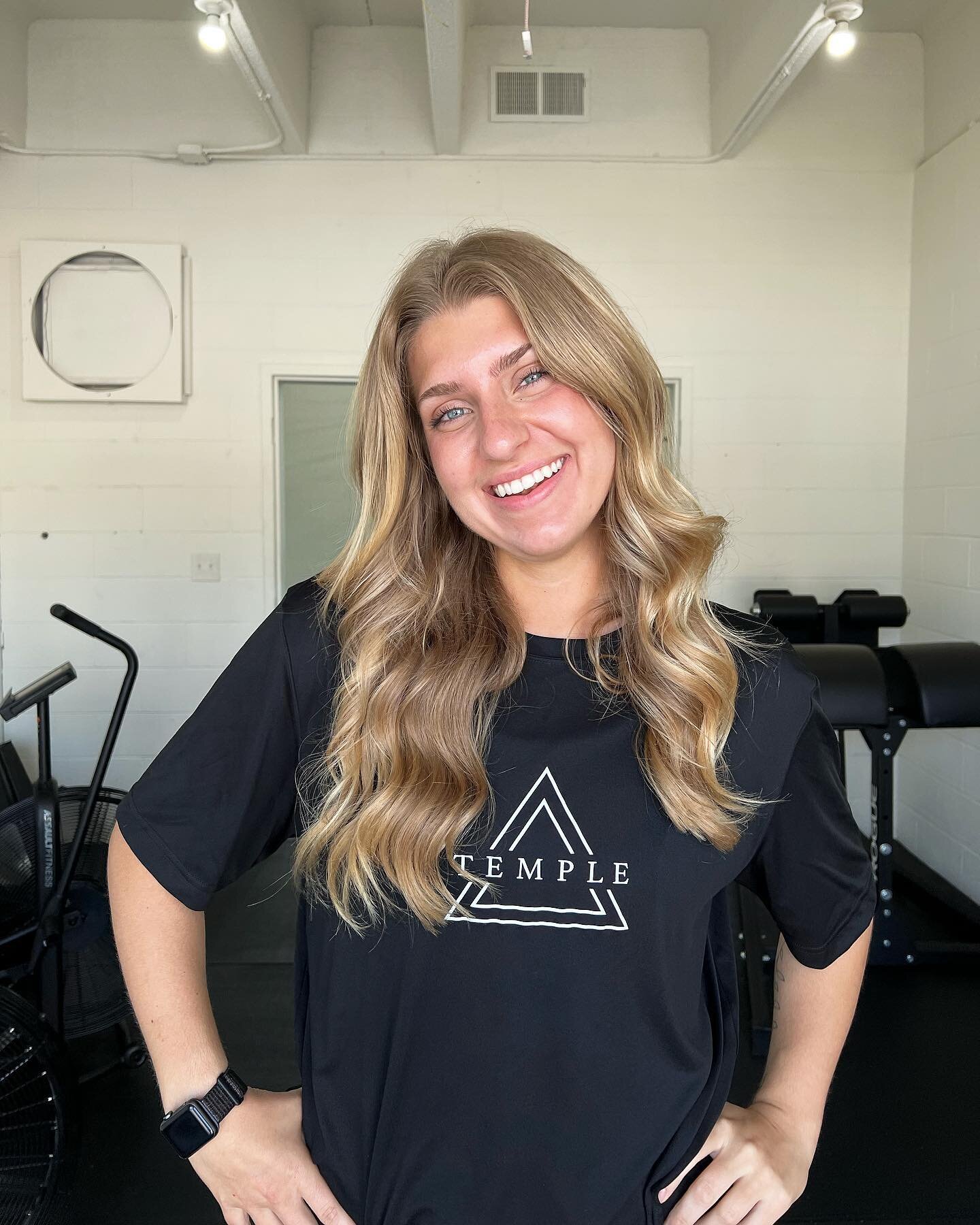 Temple fam, please welcome @emmaastoll 🥳🥳

We are VERY excited to have her on the class schedule starting next week, and accepting personal training clients as well!

Here&rsquo;s a little bit about her in her own words:

&ldquo;Hey y'all!
I got ce