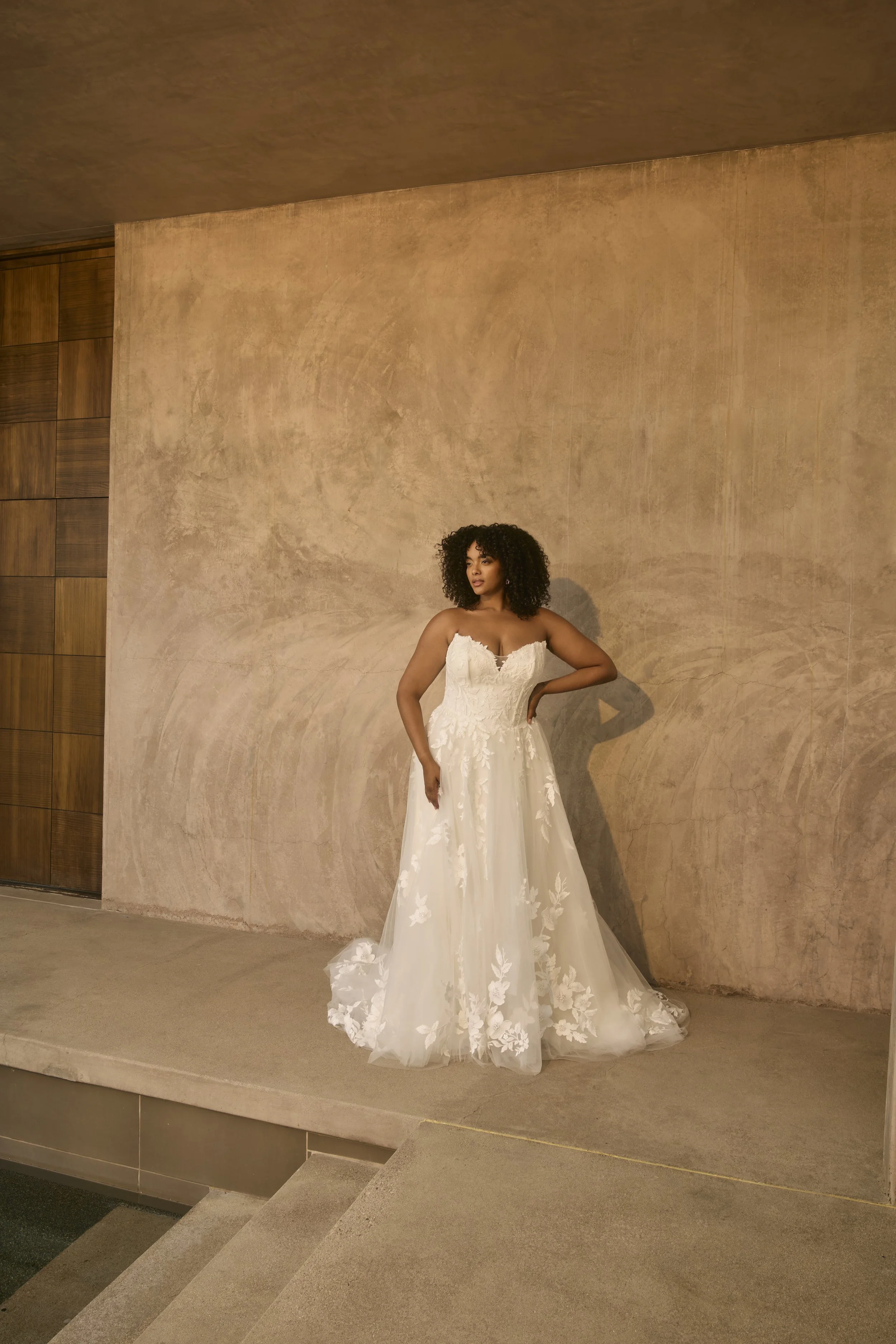 BL492CFB Garnet Front.jpg