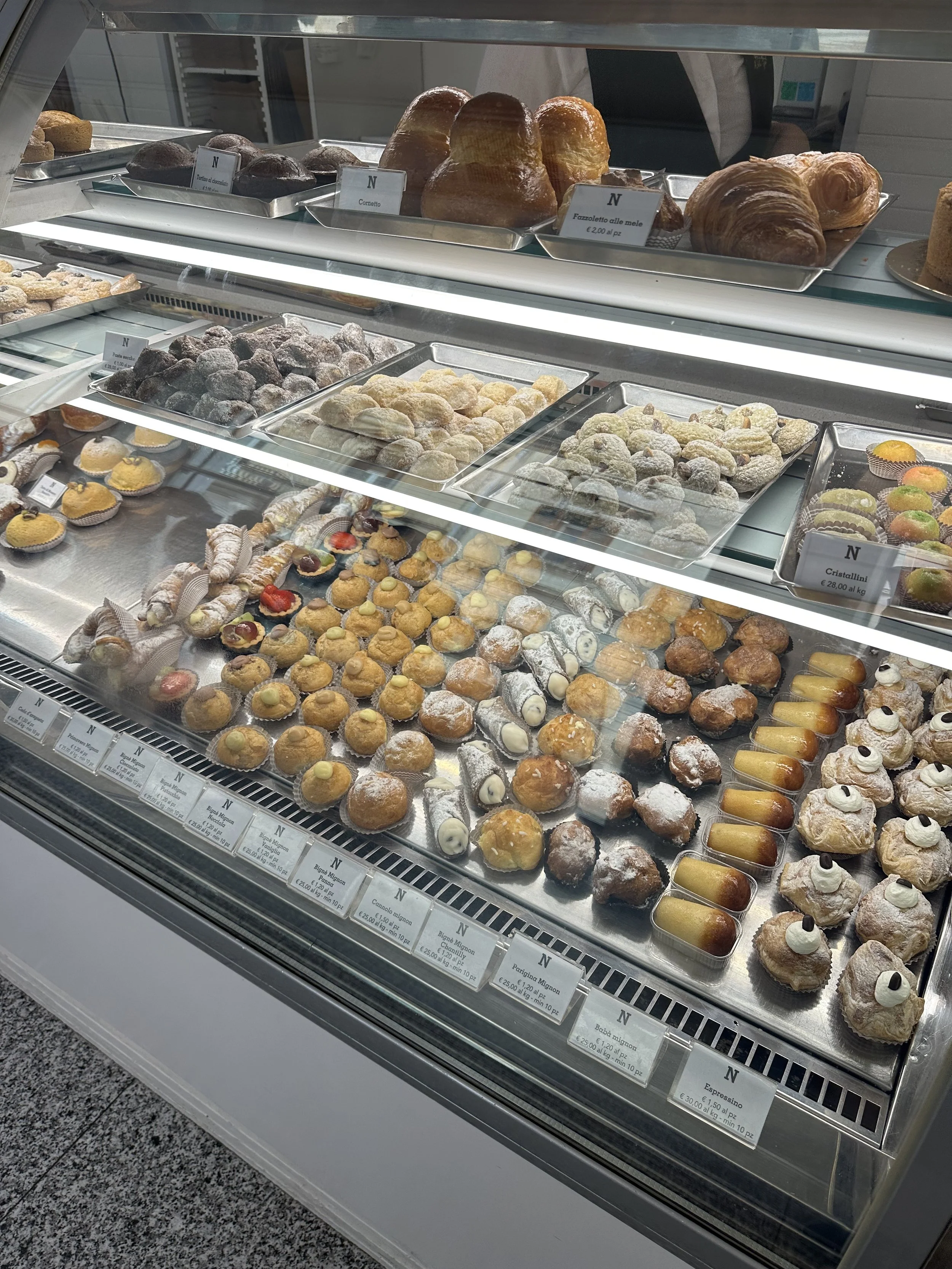 Pastries and goodies at NATALE PASTICCERIA in Lecce