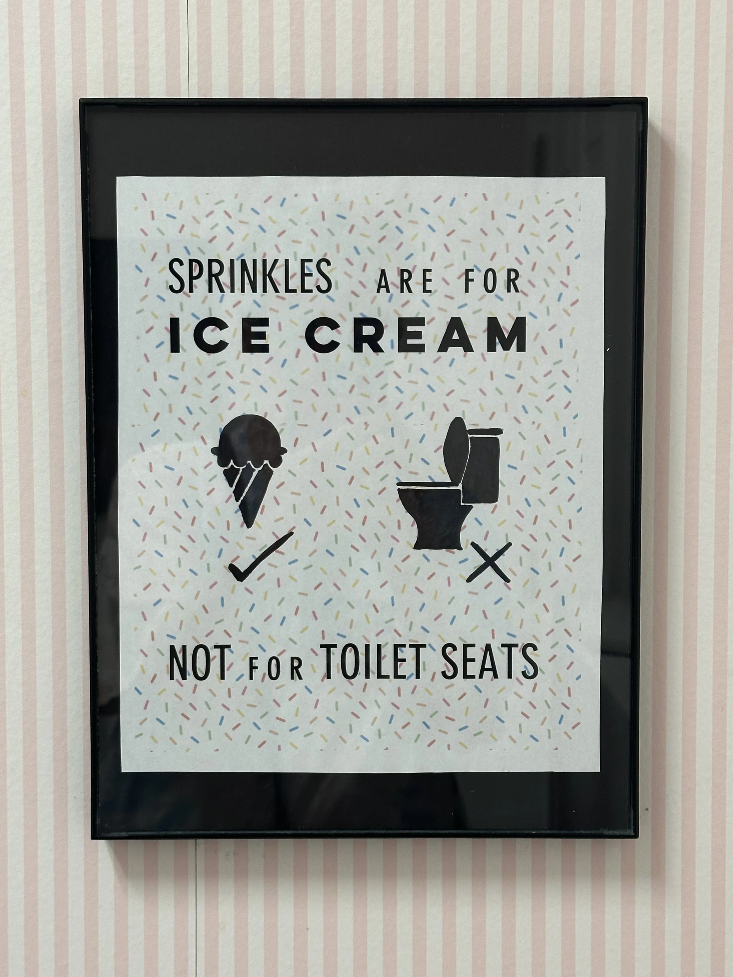 Beenie's Ice Cream - Sign in the restroom