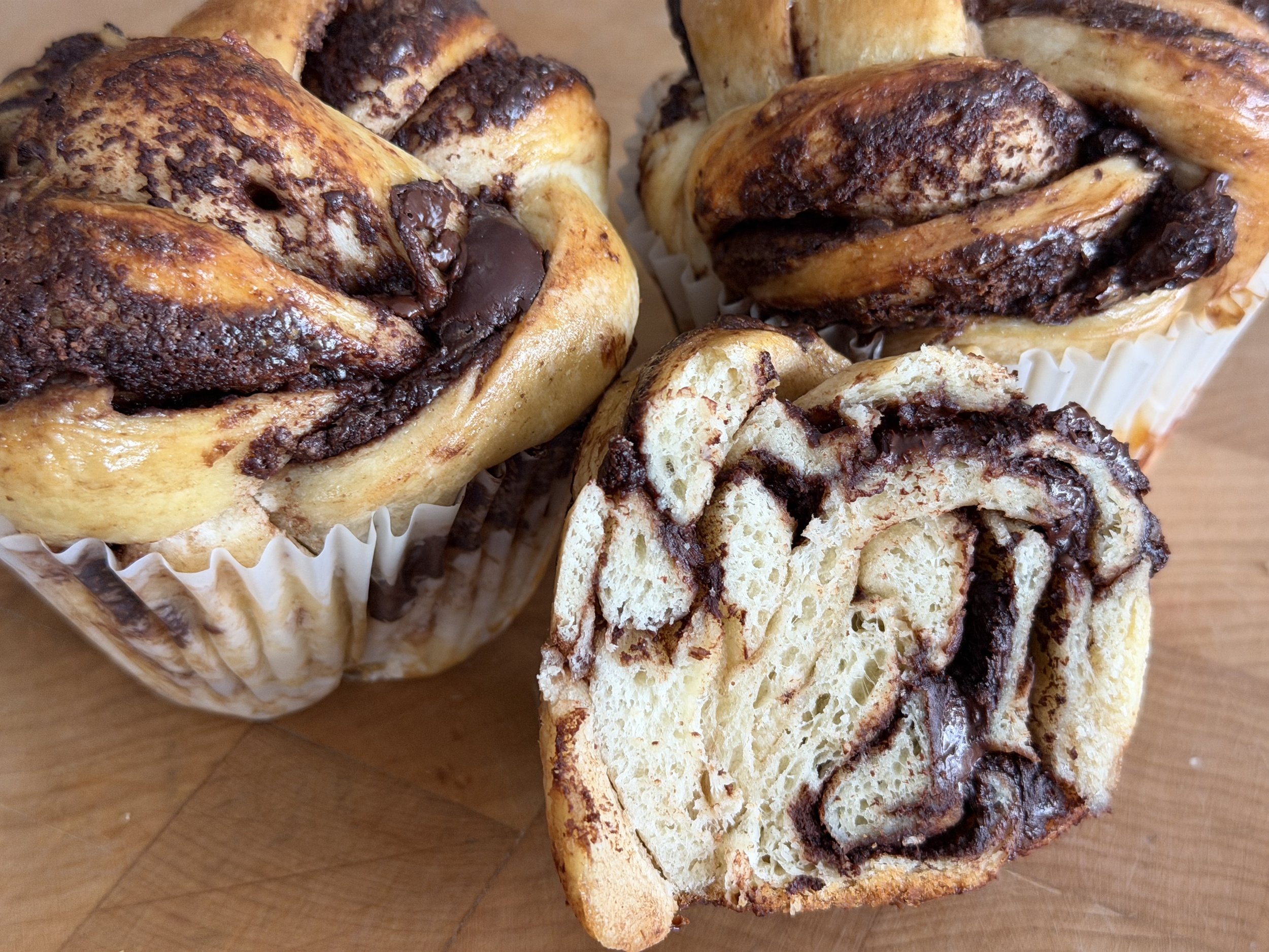 Pick Up Chocolate Nutella Babka Knots