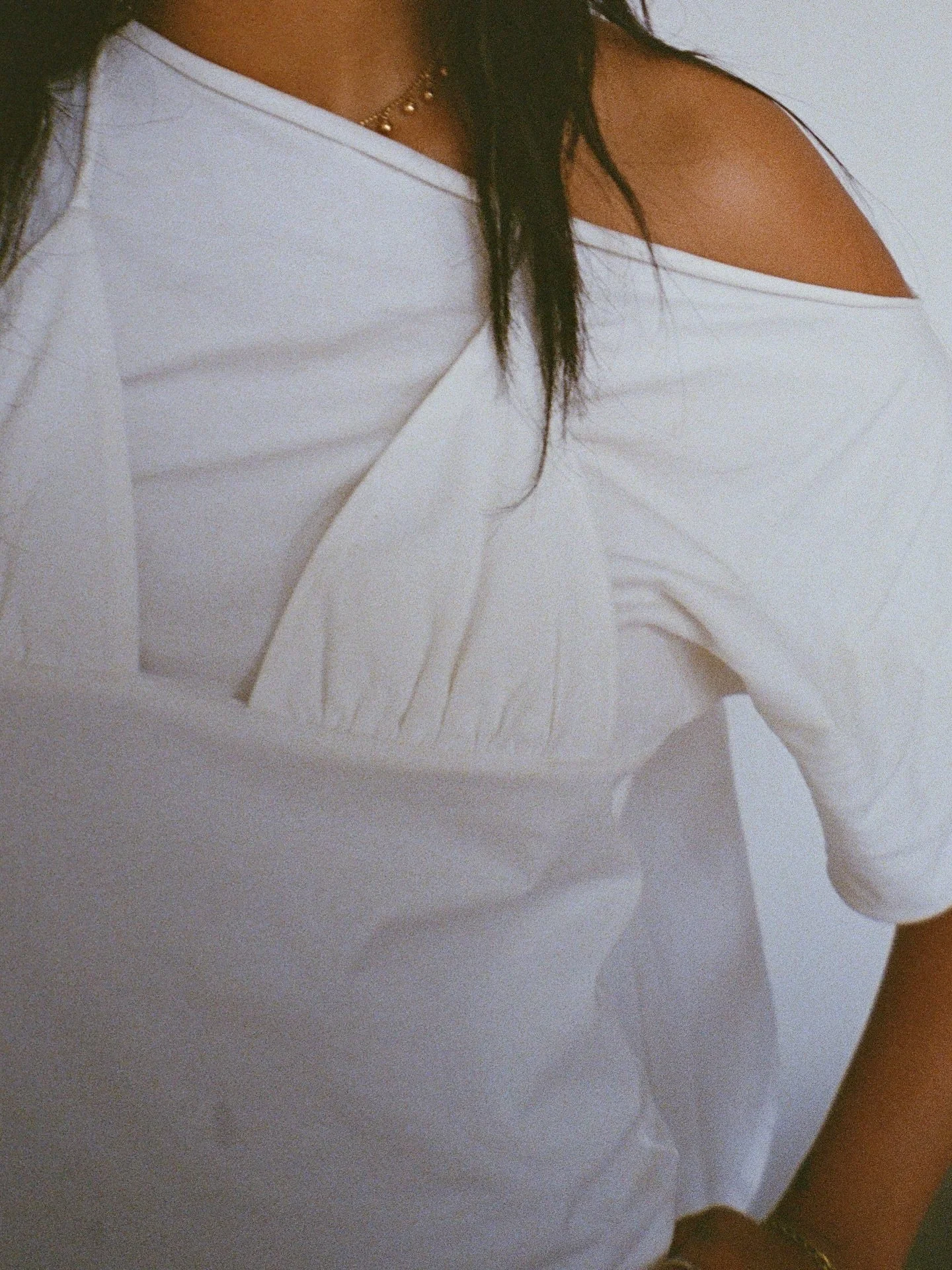 ☆𝐀𝐧𝐠𝐞𝐥☆ @yawynne in the bikini tee