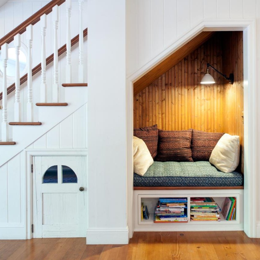 reading-nook-under-the-stairs.jpeg