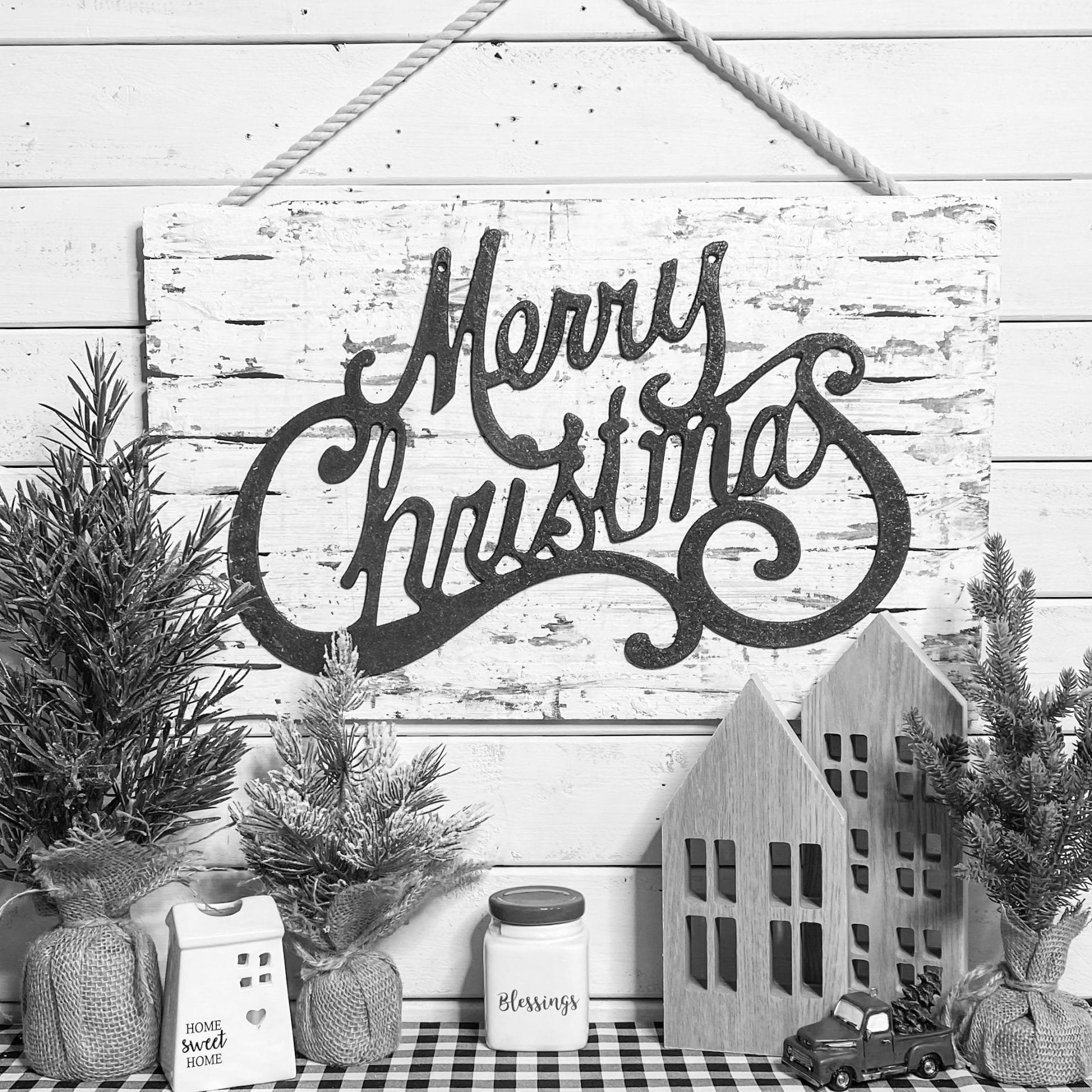 Homes Hold the Holidays: What This Season Reminds Us About the Spaces We Live In