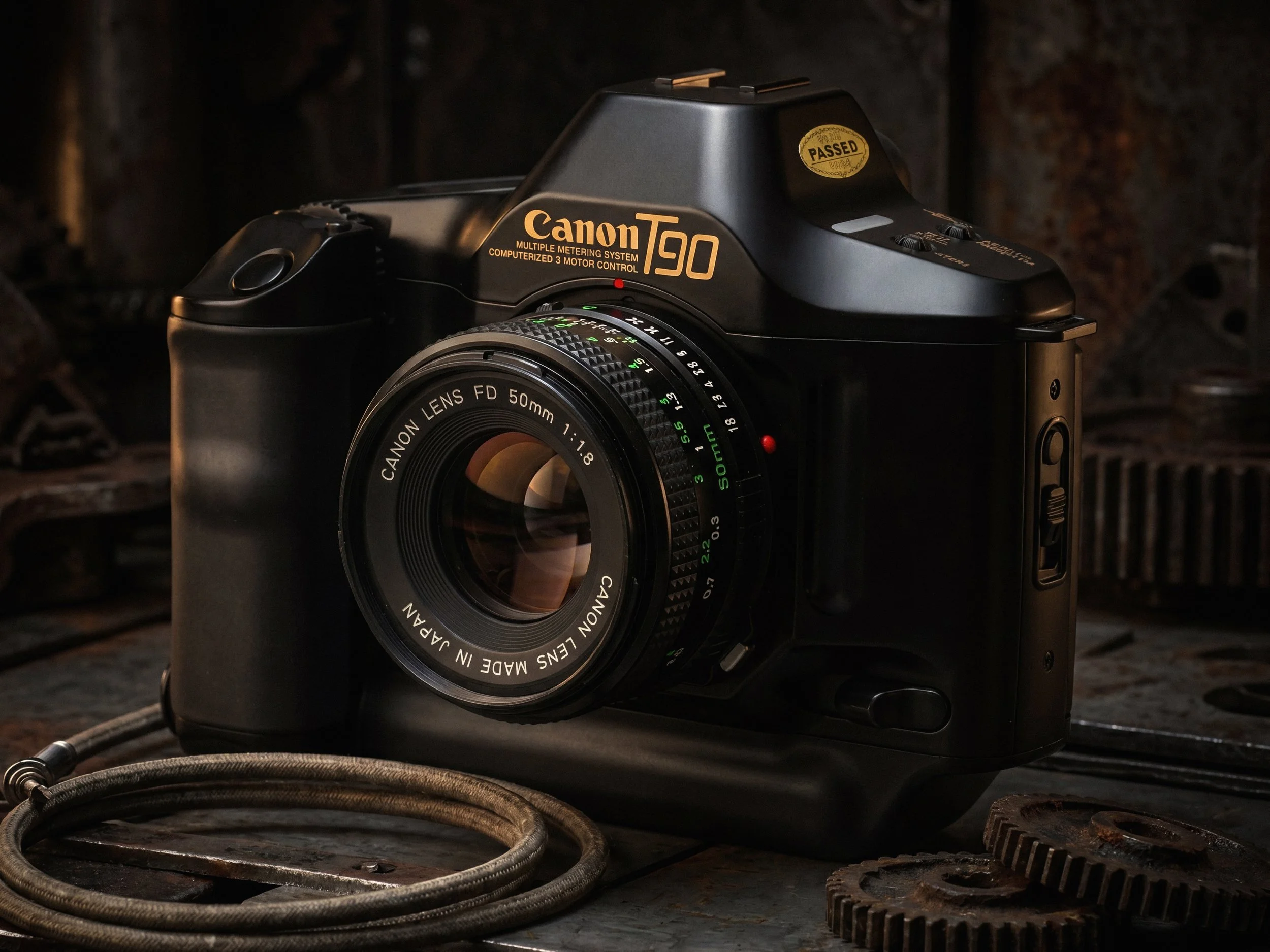 Canon T90