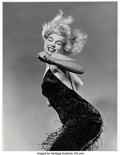philippehalsman-Marilyn-Monroe-Jumping-for-LIFE-by-Philippe-Halsman-1959-Gelatin-Silver-Print-14-x-11.jpg