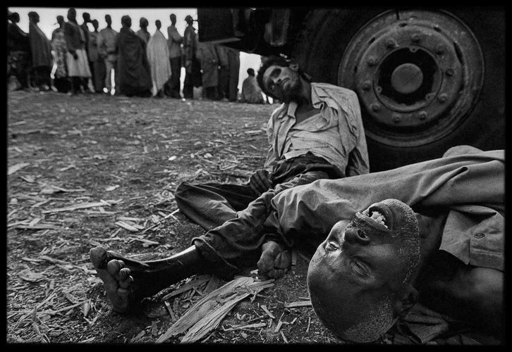 jamesnachtwey-james-nachtwey-rwandan-genocide-13.jpg