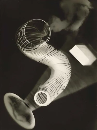 manray-Man_Ray,_1922,_Untitled_Rayograph.jpg