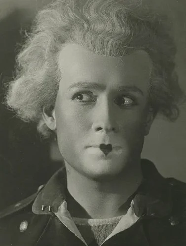 jaroslavrossler-selfportrait-download.jpg