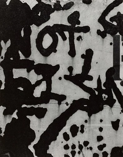 aaronsiskind-175989.jpg