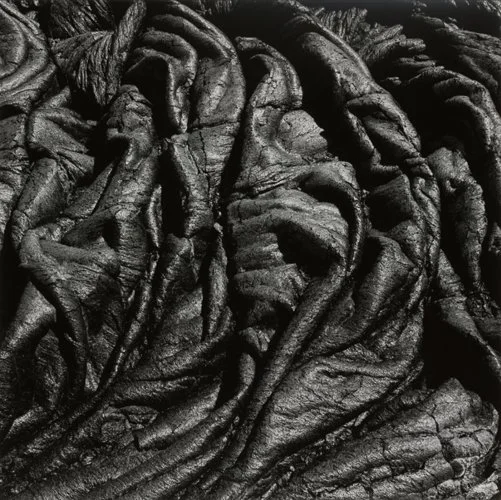 aaronsiskind-Volcano_111-Siskind_Cercle.jpg