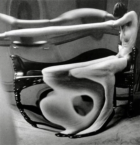 andrekertesz-5e4a71762c08afcfe7c34b82d8f38ffc.jpg