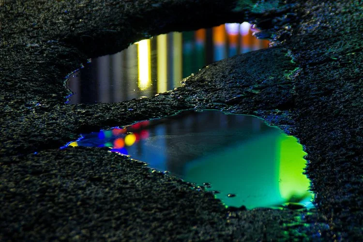 slavasemeniuta-wet-neon-1.jpg