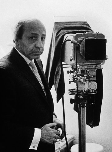 yousufkarsh-MV5BMTYxNjc2NTY4N15BMl5BanBnXkFtZTgwNTA5NzEzNzM@._V1_.jpg