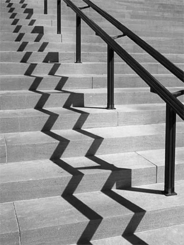 andrekertesz-6f98580265f03b4eb2e1dbe687064517.jpg