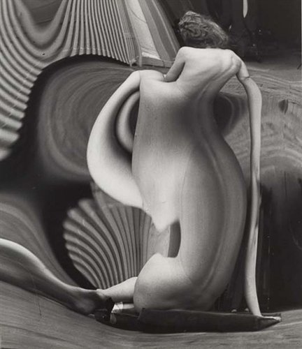 andrekertesz-558d43ac-3ee8-4406-b758-d803b8969a95_g_570.jpg