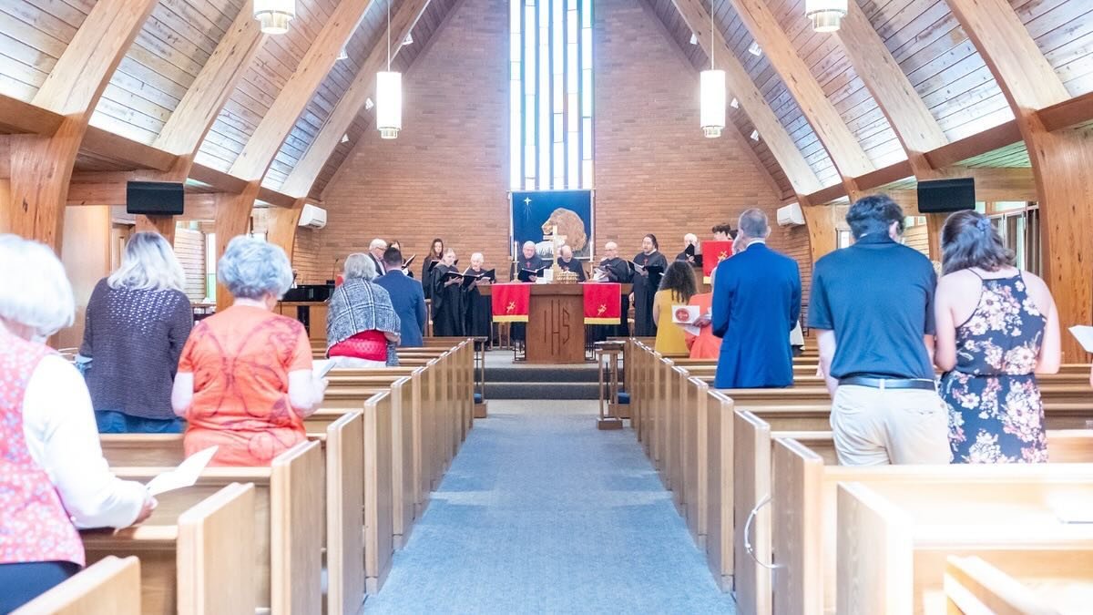 🔥 Pentecost Sunday is nearly here! 

🕊️Do&rsquo;t forget to wear your red and join Bright Hope Laurel UMC in our 12:45 pm Pentecost Luncheon in our Fellowship Hall. 🍽️