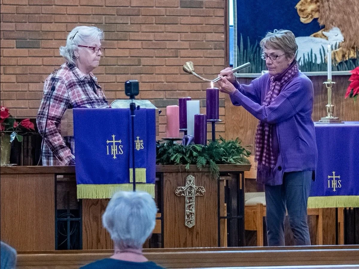 ✨The day after Thanksgiving, we turn toward Advent, a season where light slowly rises through Hope, Peace, Joy, &amp; Love.

Join us as we begin a new sermon series, &ldquo;Light in the Darkness&rdquo; this Sunday at 9:45 am.

And come help decorate 