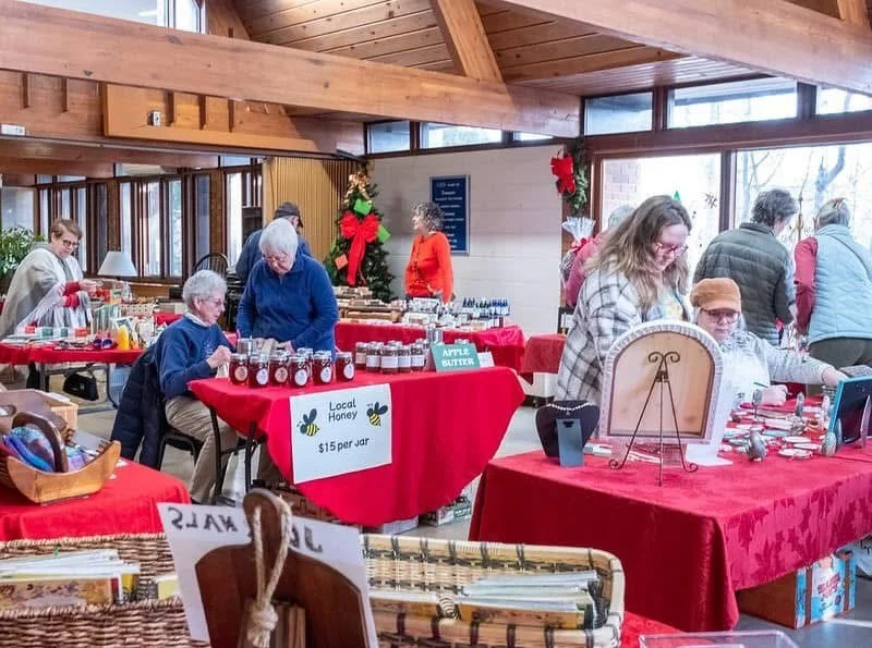 🎄Local crafts + baked goods + gift baskets + photos with Santa 🎅 and more! 

Don&rsquo;t miss our Christmas Market on Saturday 9 am until 3 pm. 🎁🍪

All proceeds support missions ❤️

#WNC #madisoncountyNC #marshillnc #marahillu