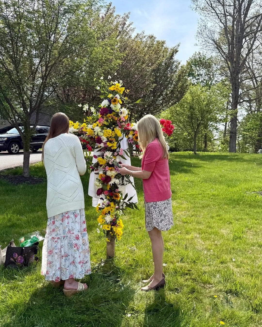 🌸🌷🌼 ☦️ we welcome you to share your blooms for Sunday&rsquo;s flowering cross