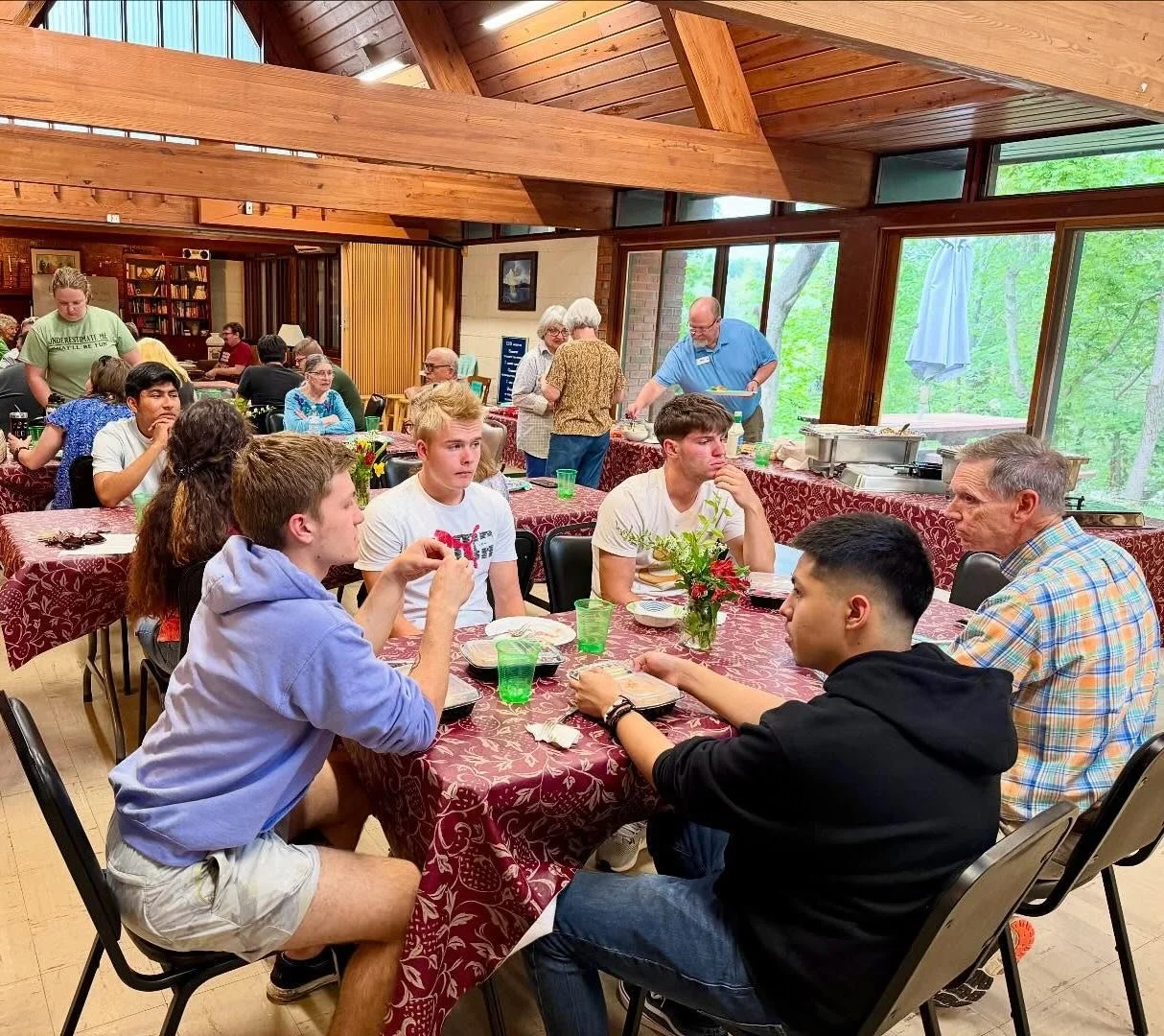 ⛪️ Sunday, April 19 at Mars Hill United Methodist Church 

🔔Sunday Worship with Handbell Choir @ 9:45 am 
❤️ Sunday School @ 11 am 
🍽️ Community Meal Celebrating Students @ 5:30 pm 

#marshillnc #madisoncountync #marshillu #wnc