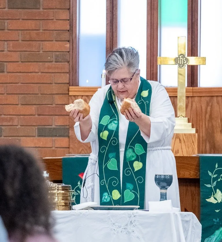 A road.. A question&hellip; A pool of water&hellip;

This Sunday we hear the story of the Ethiopian eunuch from Acts 8:26-39, listen to Howard Thurman&rsquo;s &ldquo;The Sound of the Genuine,&rdquo; share in the Sacrament of the Lord&rsquo;s Supper a