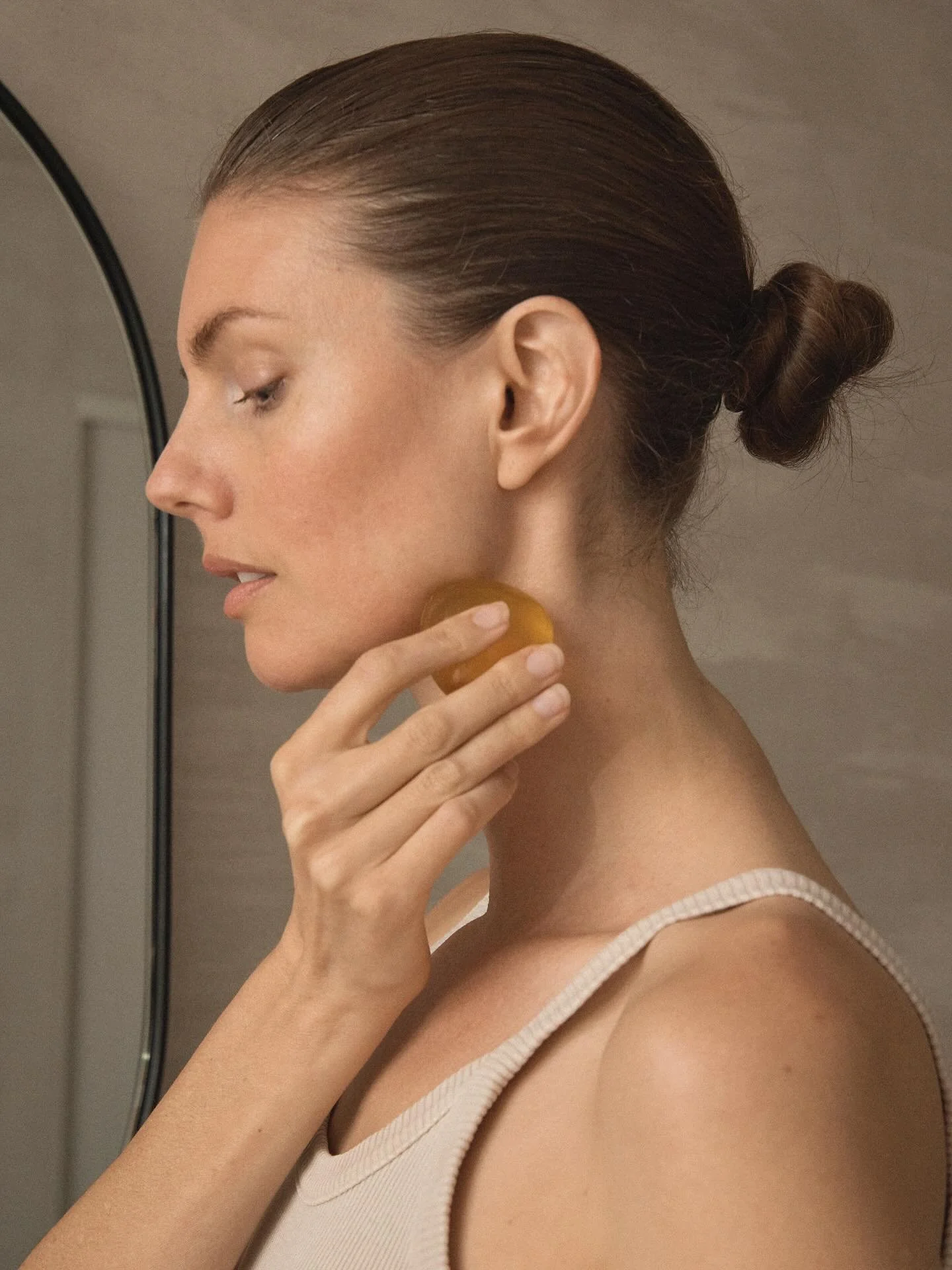 Finding Micro-Moments of Mindfulness:
An Interview with ReMI 

I share my daily practice of finding micro-moments of mindfulness in the day with @remibeauty.au 

Read it via the link in my bio 🔗 

#remibeauty #zerowastebeauty #mindfulness #neridalen