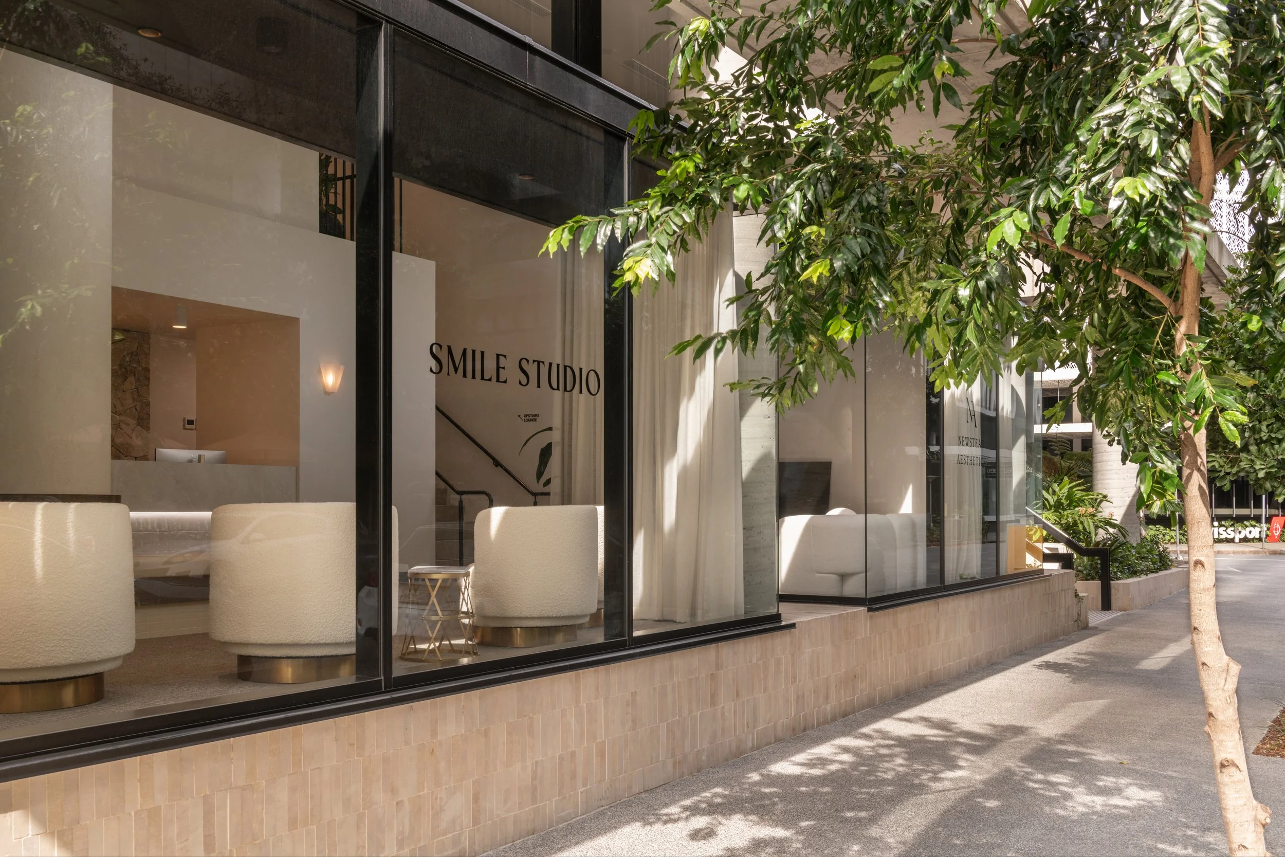 SmileStudio_01 Shopfront.jpg