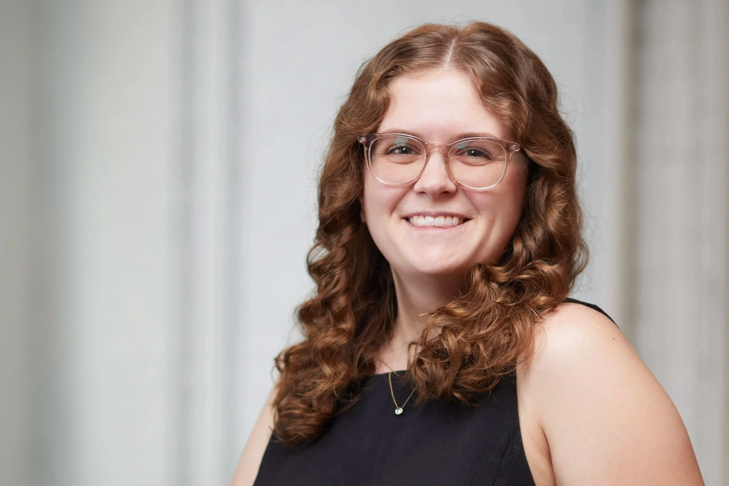 A successfully placed candidate who went from a small firm to a large firm. She found better cultural fit in her new role.