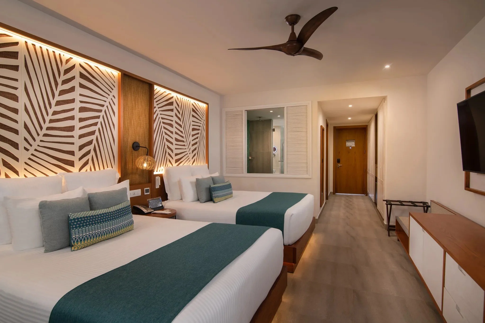 Dreams Macao-PC JR-Tropical View-DBL-TC.jpg