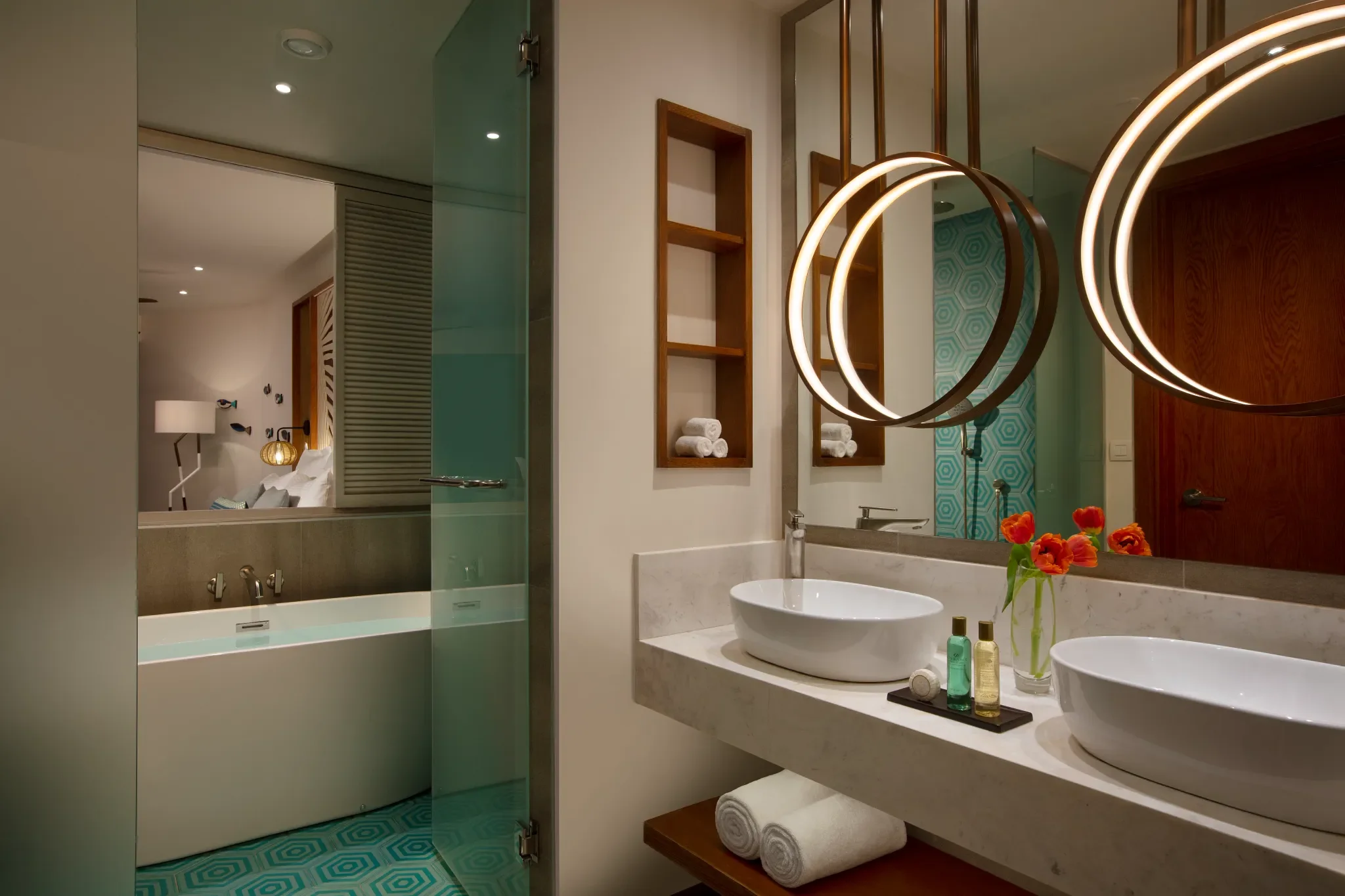 Dreams Macao Jr Bathroom.webp