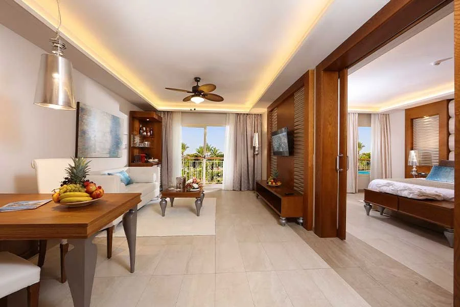 Family Club 1 bedroom a - Groups Department.jpg